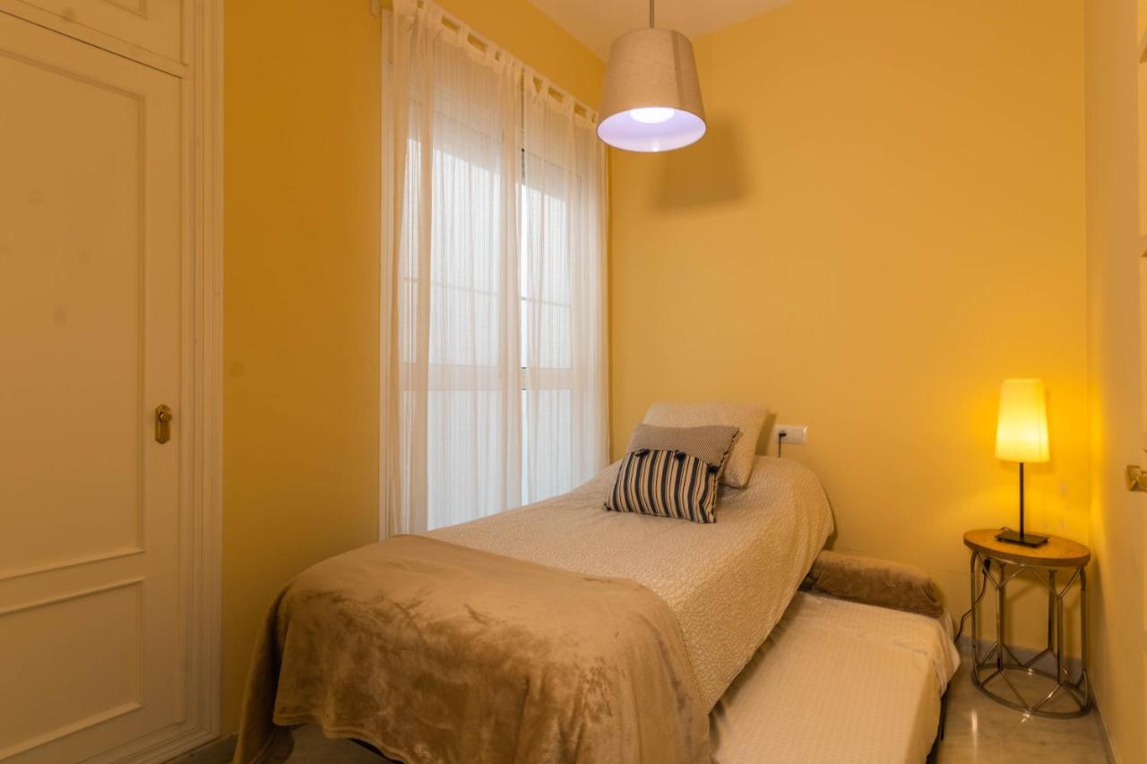 Apartamento Dux Veragua Centro Sevilla Luaran gambar