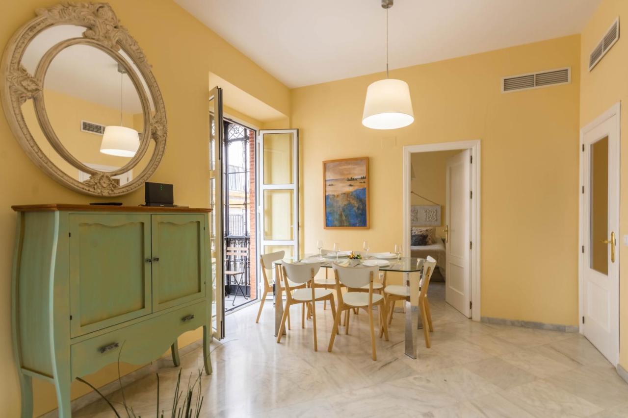 Apartamento Dux Veragua Centro Sevilla Luaran gambar